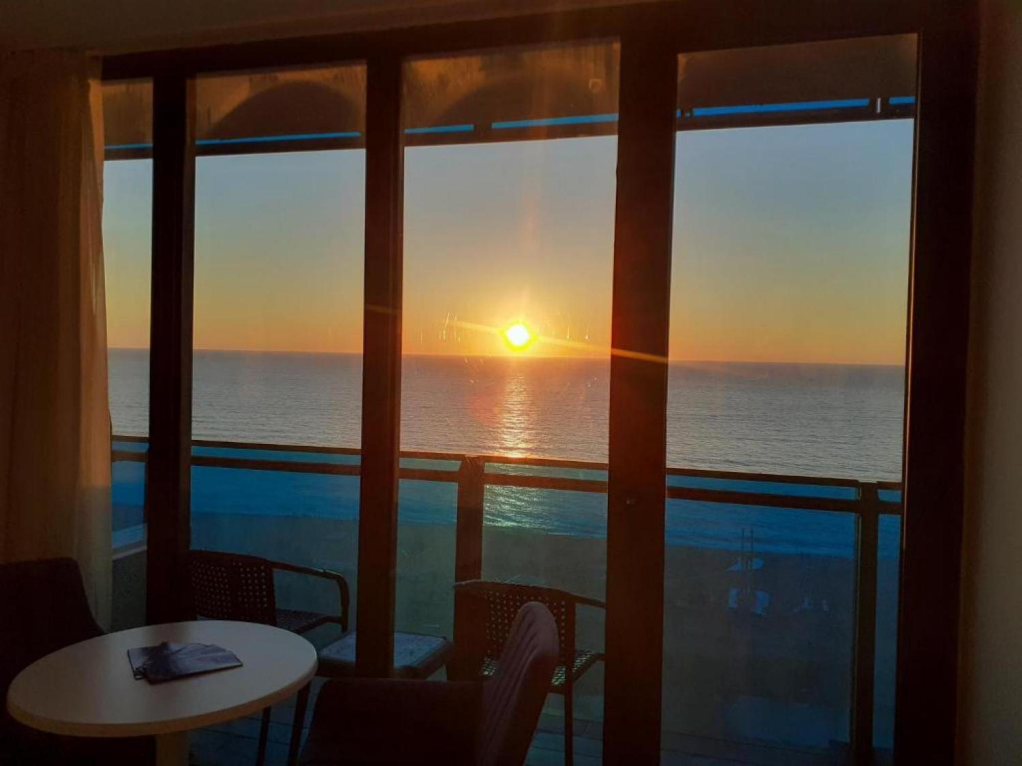 באטומי Orbi City-Sea View Aparthotel מראה חיצוני תמונה